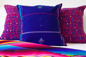 Cielo Piece of the Week: The Sapo Cushion